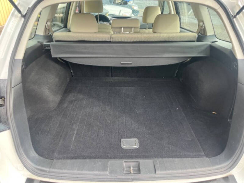 2011 Subaru Outback 2.5i