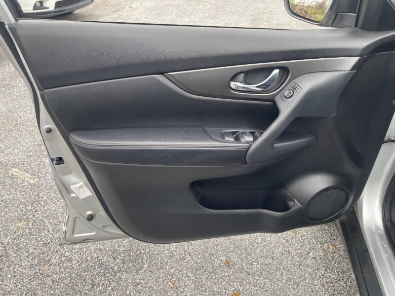 2014 Nissan Rogue S