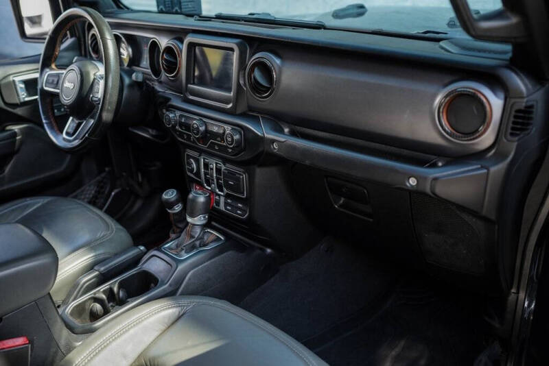 2021 Jeep Gladiator Mojave