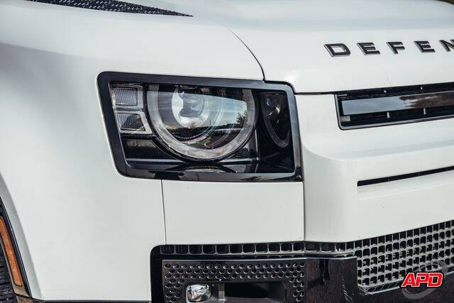 2022 Land Rover Defender 110 X-Dynamic HSE