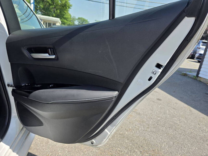 2022 Toyota Corolla Hatchback SE