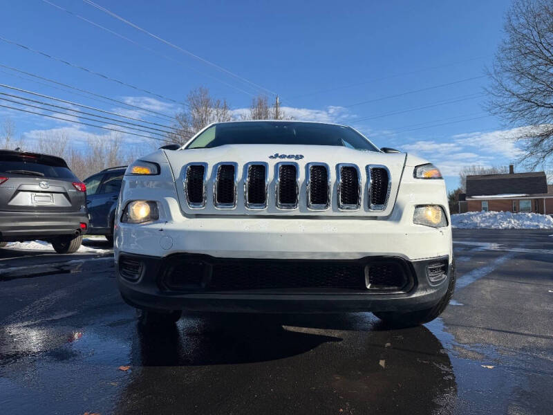 2014 Jeep Cherokee Sport