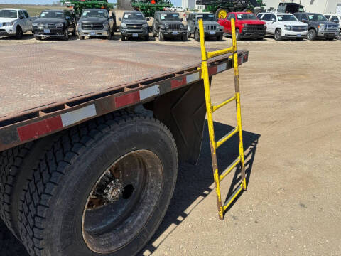 1992 Freightliner FL70