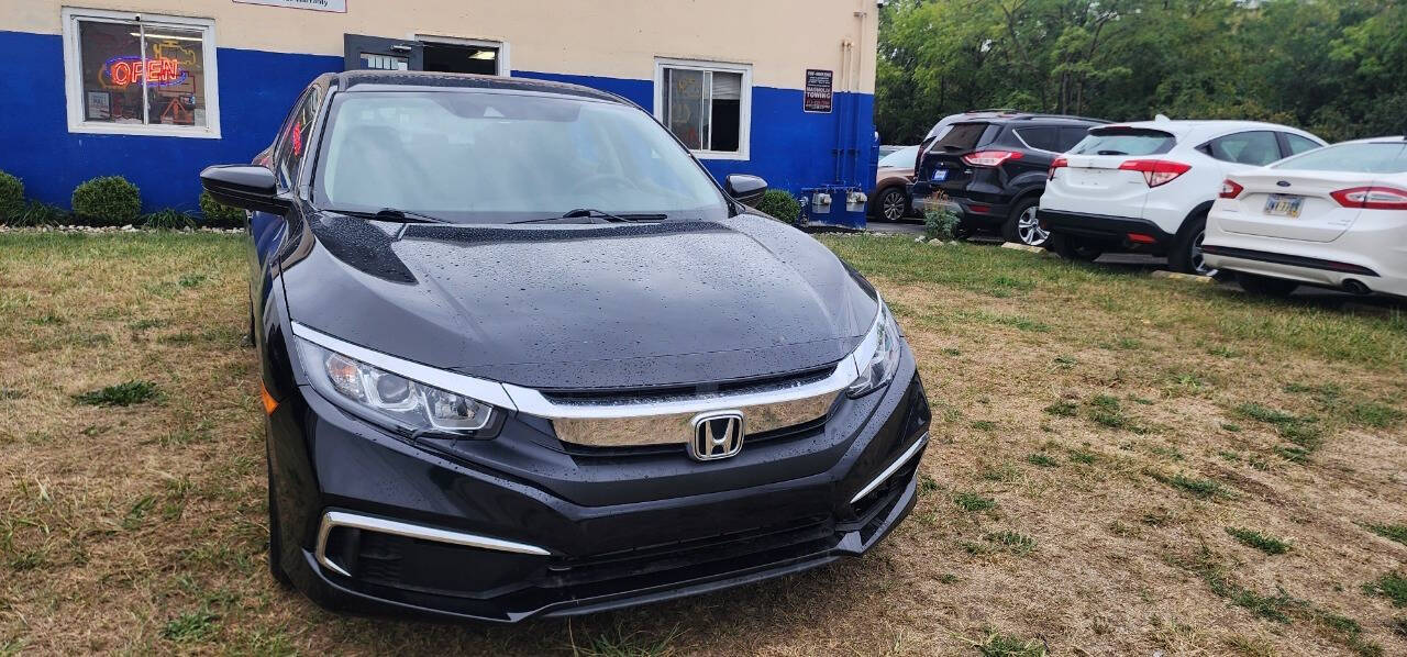 2019 Honda Civic for sale at URIEL's AUTOMOTIVE LLC in Middletown, OH