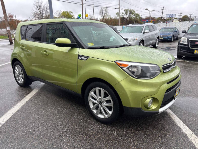2018 Kia Soul +