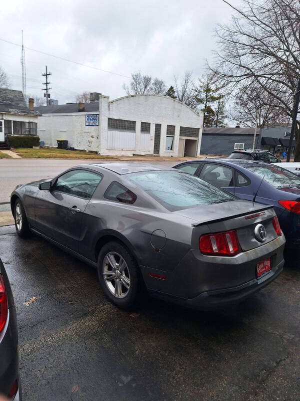 2010 Ford Mustang V6
