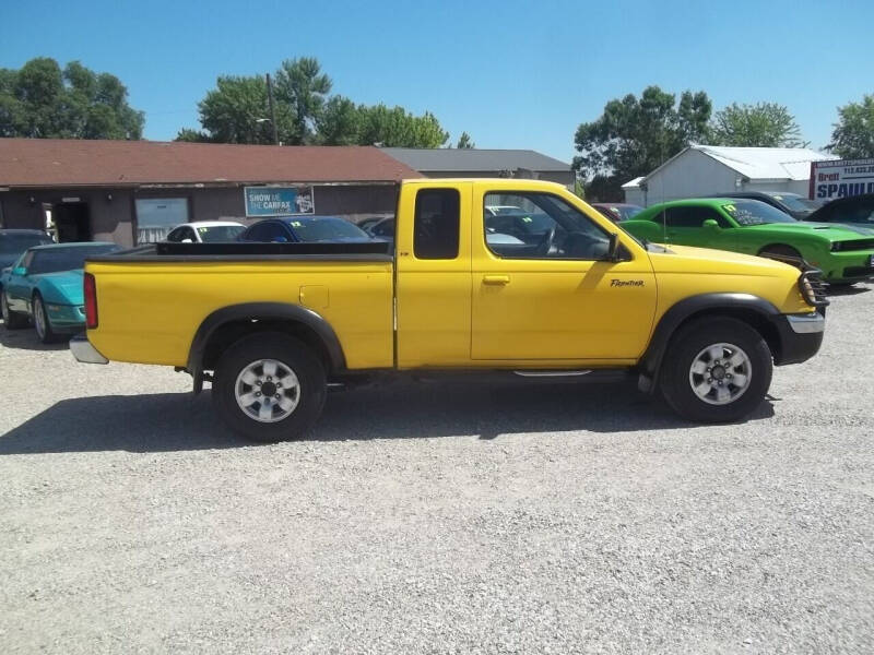 2000 Nissan Frontier XE Desert Runner