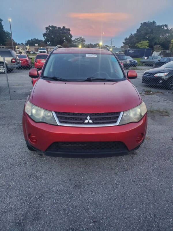 2009 Mitsubishi Outlander for sale at Deal Zone Auto Sales in Orlando FL
