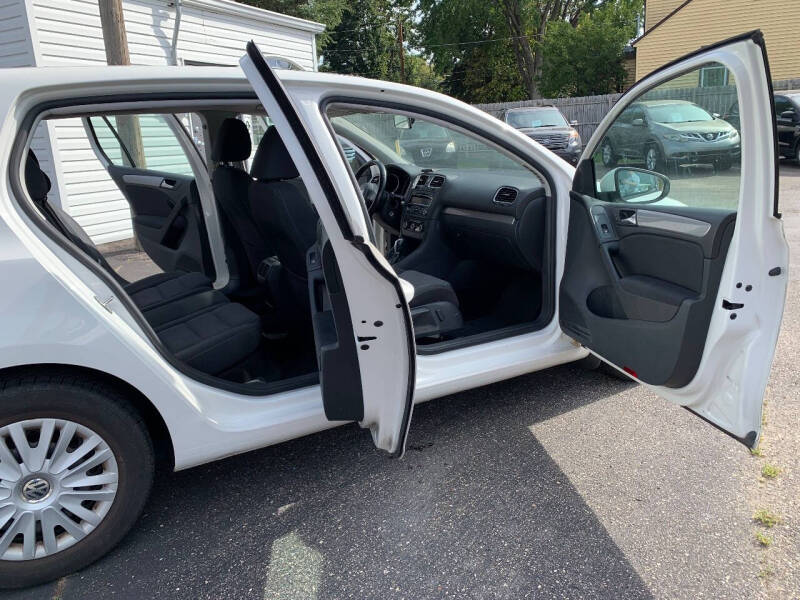 2013 Volkswagen Golf 2.5L PZEV