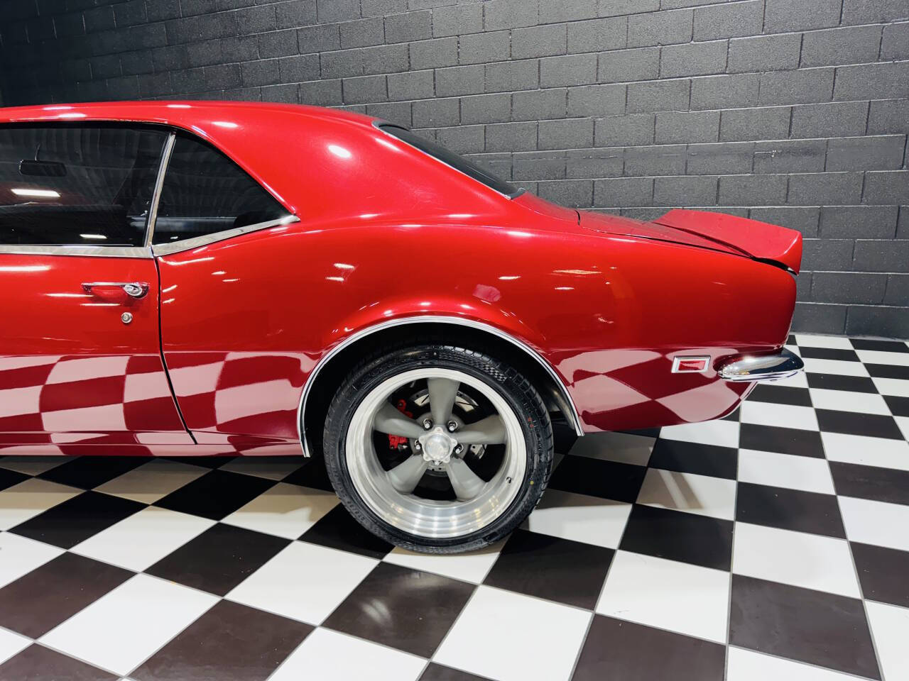 1968 Chevrolet Camaro 19