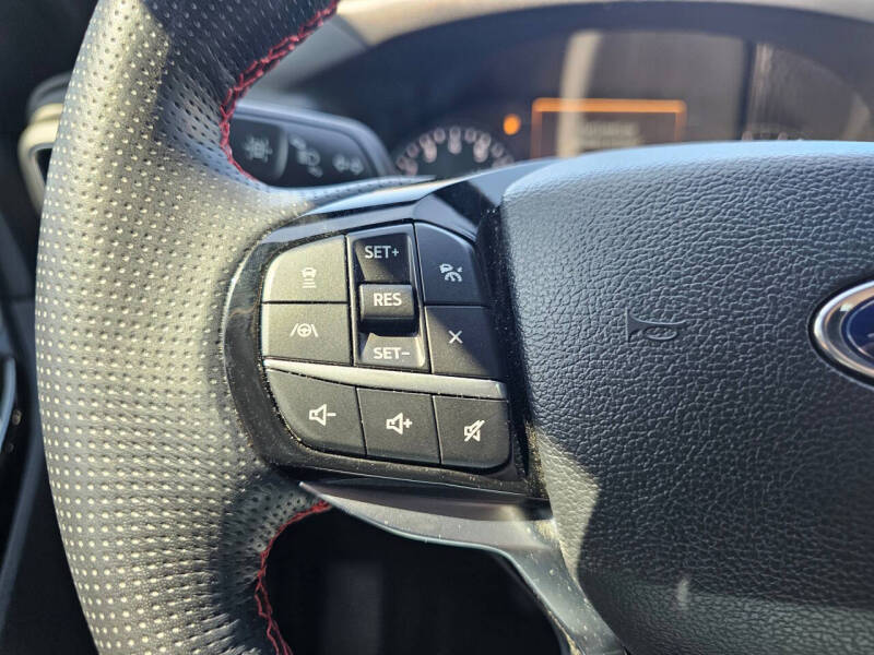 2022 Ford Explorer ST-Line