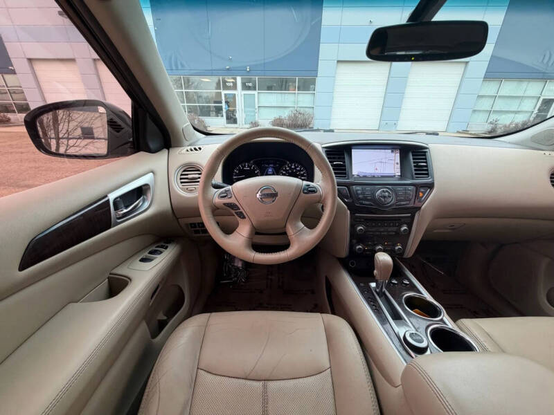 2014 Nissan Pathfinder Platinum