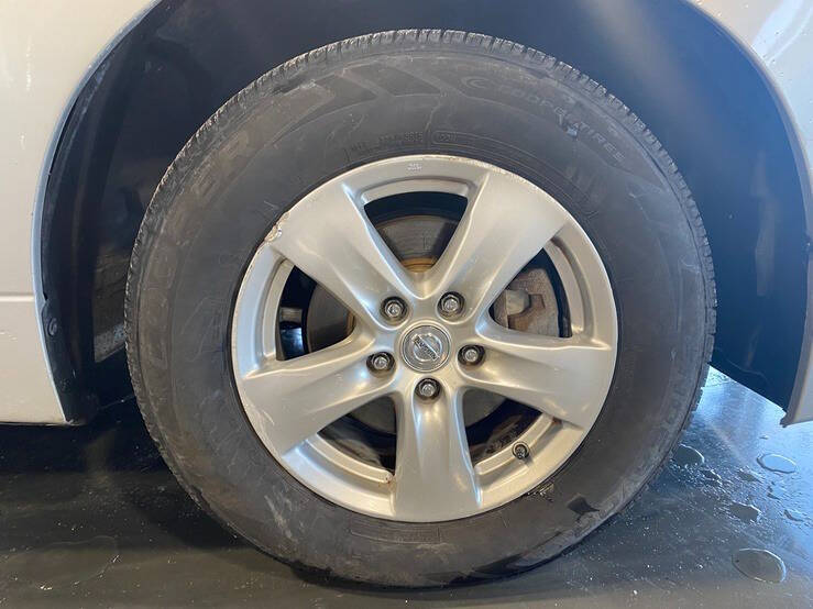 2017 Nissan Quest SV