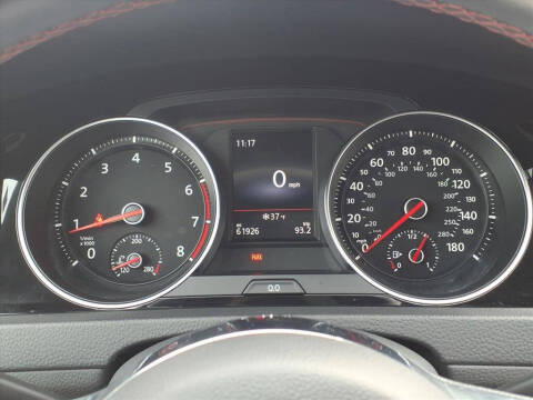 2019 Volkswagen Golf GTI S