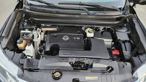 2015 Nissan Pathfinder SV