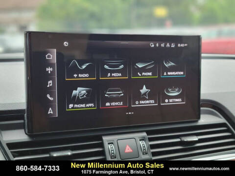 2025 Audi Q5 quattro Premium 40 TFSI