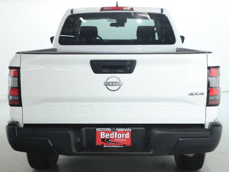 2024 Nissan Frontier S