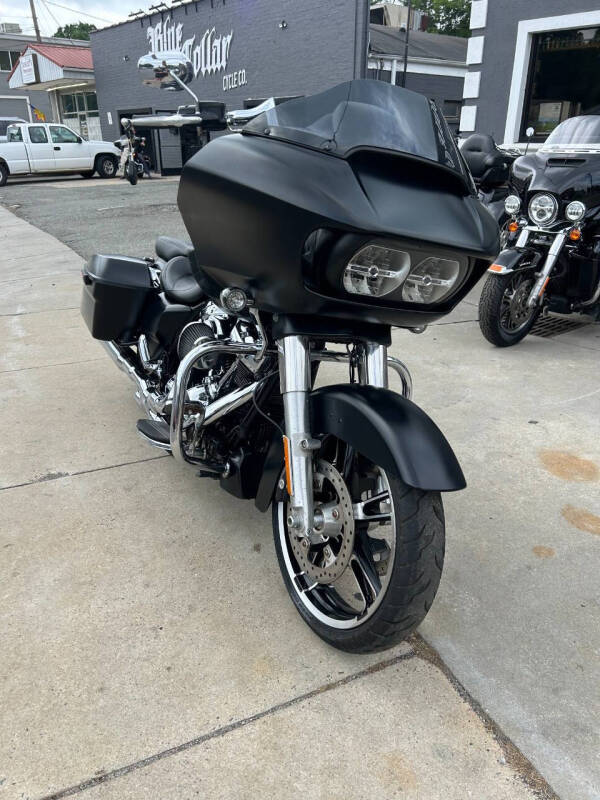 2017 Harley-Davidson Road Glide Special FLTRXS