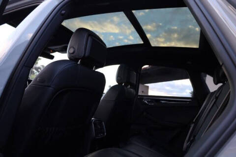 2023 Porsche Macan S