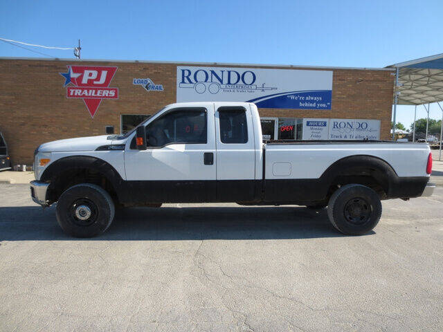 Used 2011 Ford F-250 Super Duty XL with VIN 1FT7X2B66BEA38894 for sale in Sycamore, IL