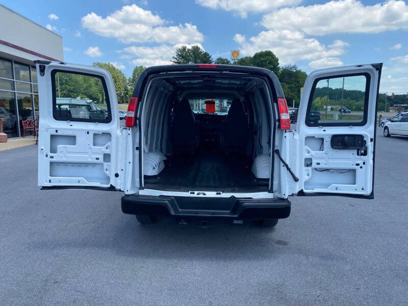 2019 Chevrolet Express 2500