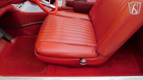 1962 Ford Thunderbird