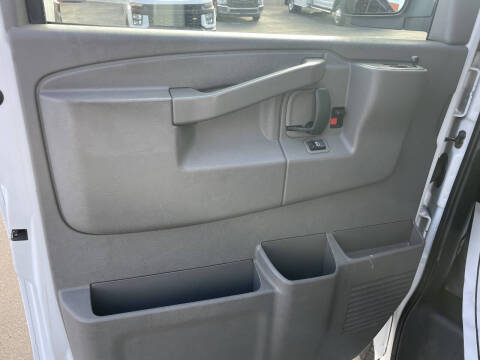 2019 Chevrolet Express 2500