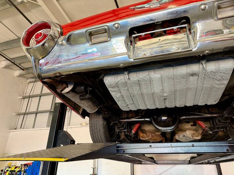 1962 Ford Thunderbird