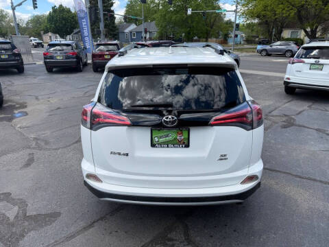 2016 Toyota RAV4 SE
