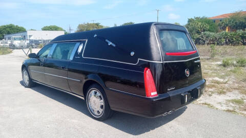 2011 Cadillac DTS Pro Funeral Coach