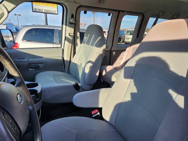 2007 Ford E-Series E-350 SD XLT