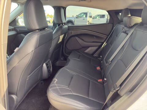 2025 Ford Mustang Mach-E Premium