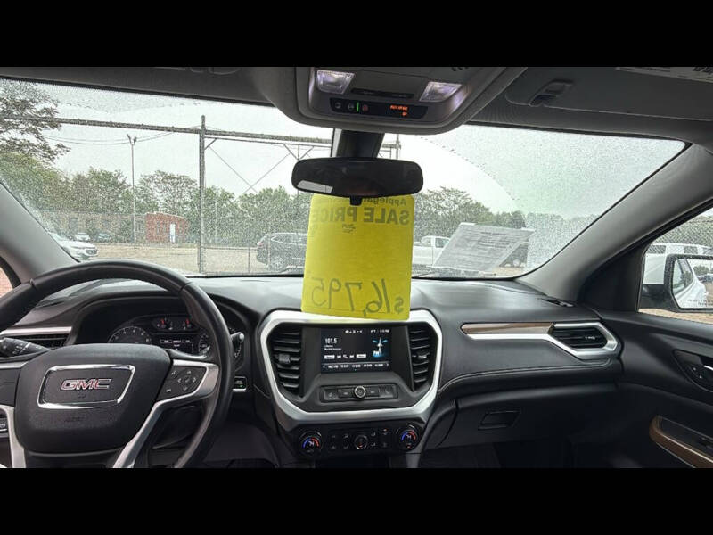 2019 GMC Acadia SLE-1