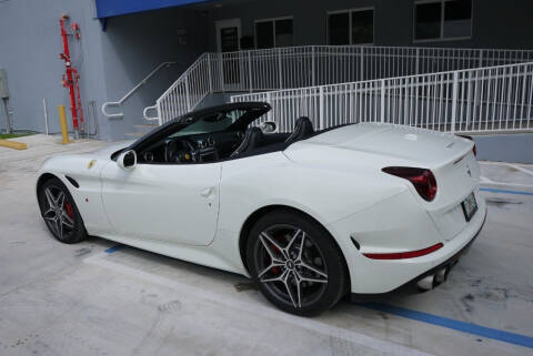 2015 Ferrari California T