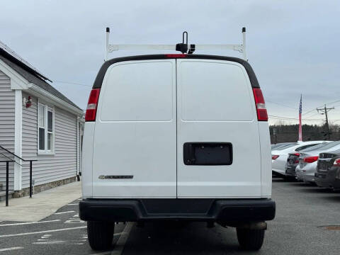 2020 Chevrolet Express 2500