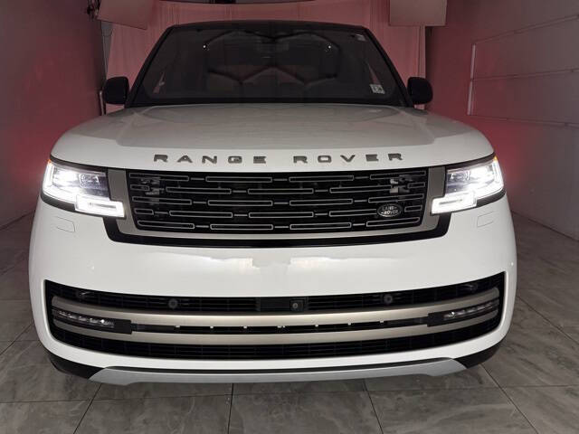 2023 Land Rover Range Rover P530 SE LWB