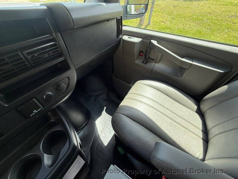 2017 Chevrolet Express 3500