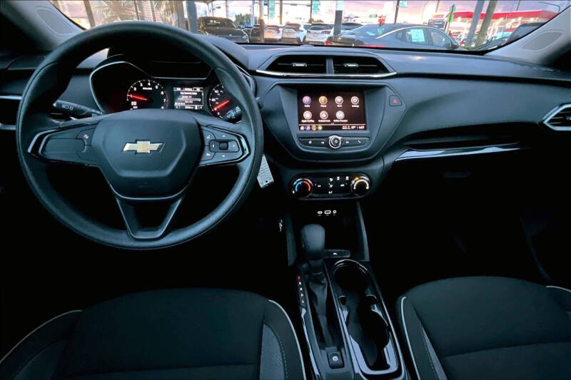 2023 Chevrolet TrailBlazer LS