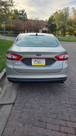 2015 Ford Fusion SE