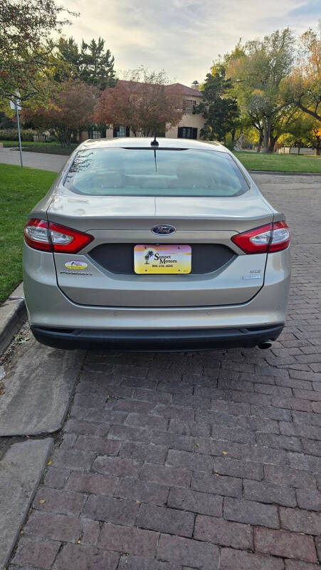 2015 Ford Fusion SE