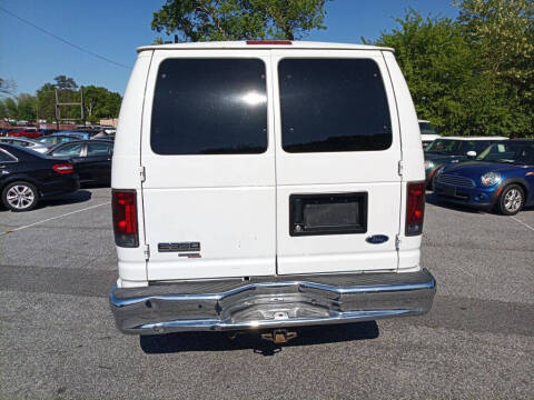 2006 Ford E-Series E-350 SD XL