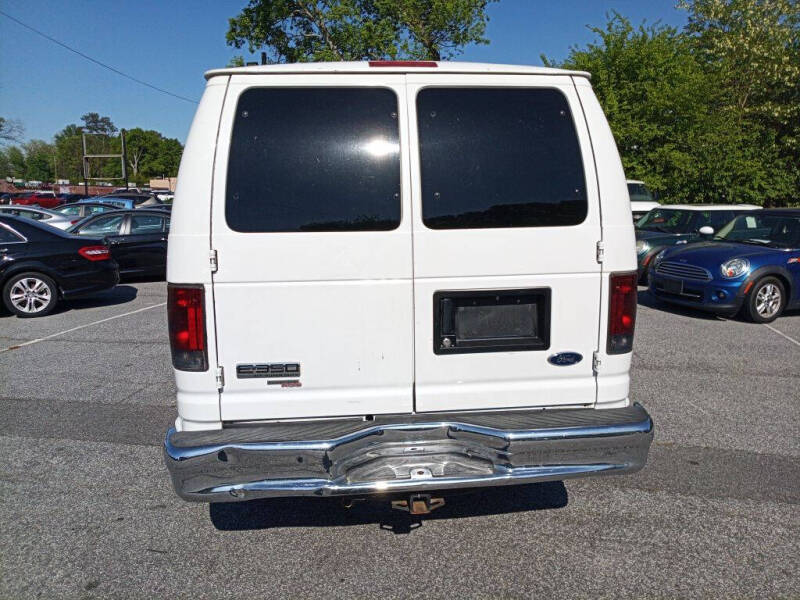 2006 Ford E-Series E-350 SD XL