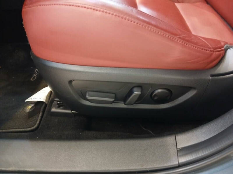 2023 Mazda CX-30 2.5 S Carbon Edition