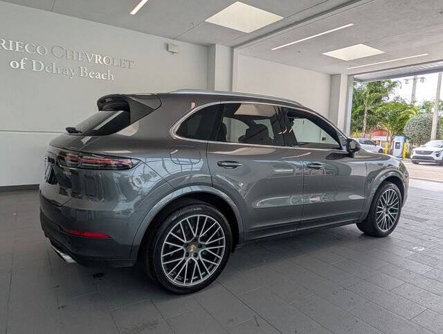 2023 Porsche Cayenne