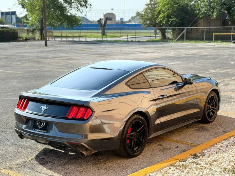 2017 Ford Mustang V6