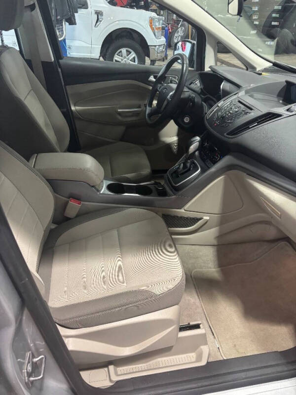 2014 Ford C-MAX Hybrid SE