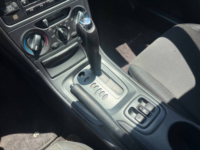 2004 Toyota Celica GT