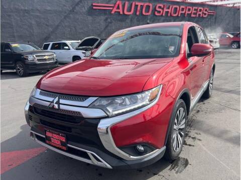 2019 Mitsubishi Outlander for sale at AUTO SHOPPERS LLC in Yakima WA