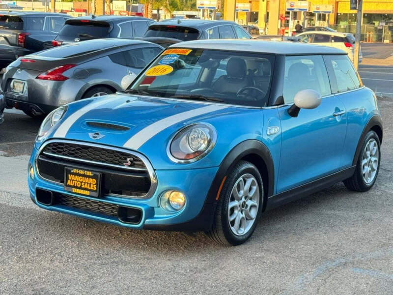 2016 MINI Hardtop 2 Door Cooper S