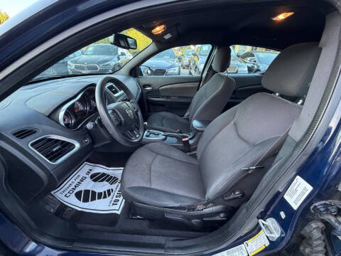 2013 Dodge Avenger SE V6